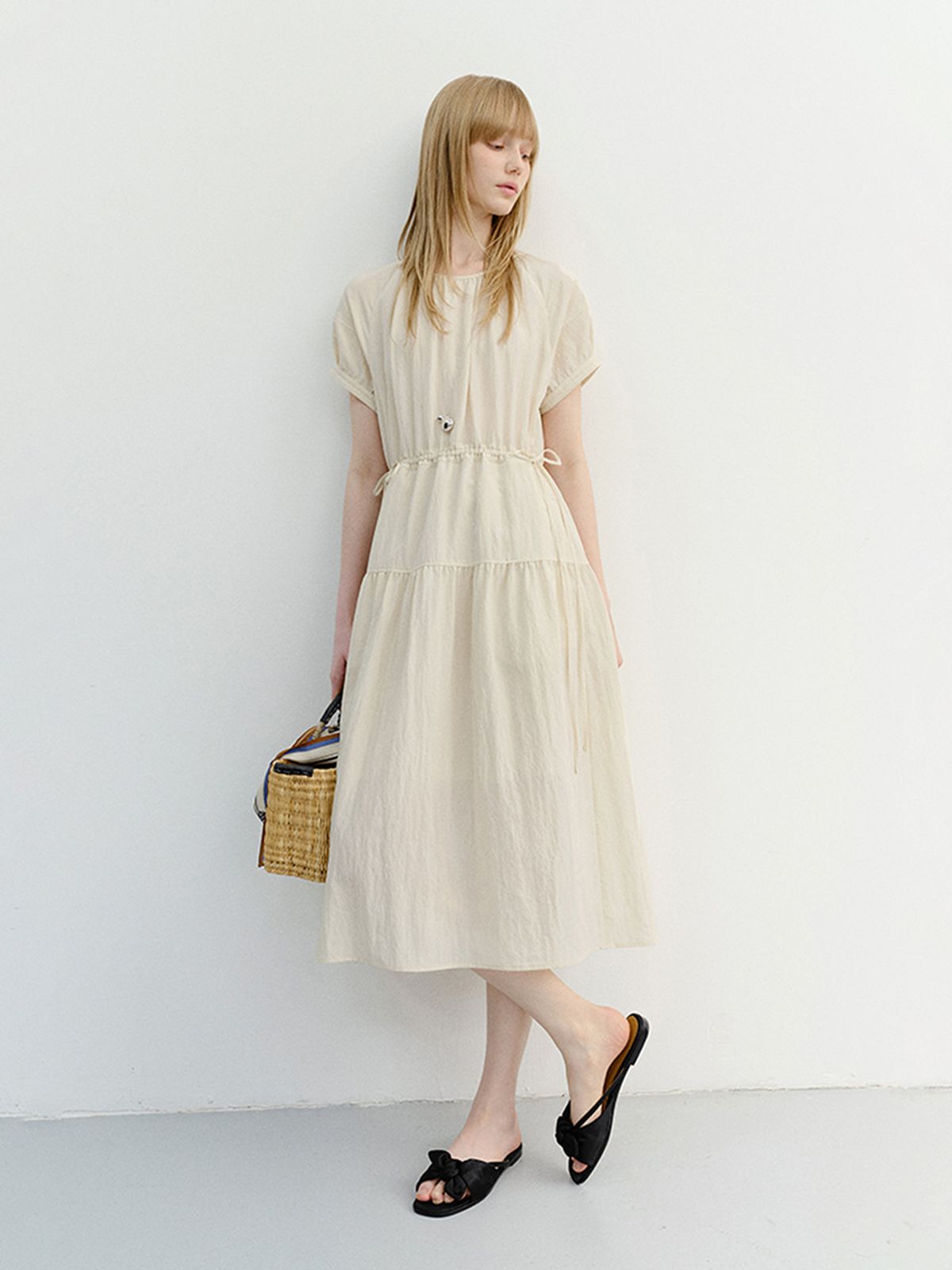 던스트(DUNST) HALF SLEEVE DRESS_UDDR6B222_LIGHT BEIGE