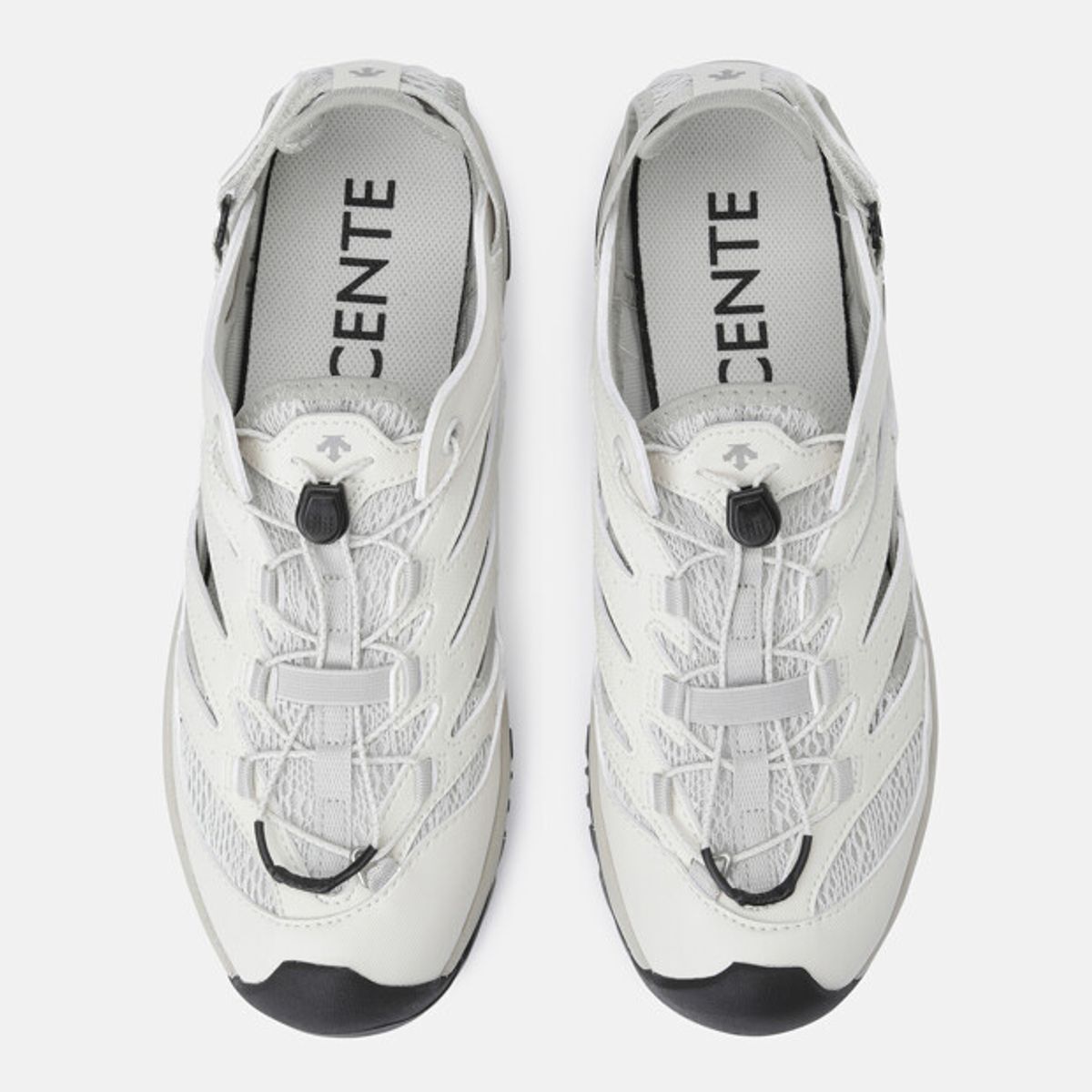 데상트(DESCENTE) 어반 T450 V3 샌들 크림 SR123LND14