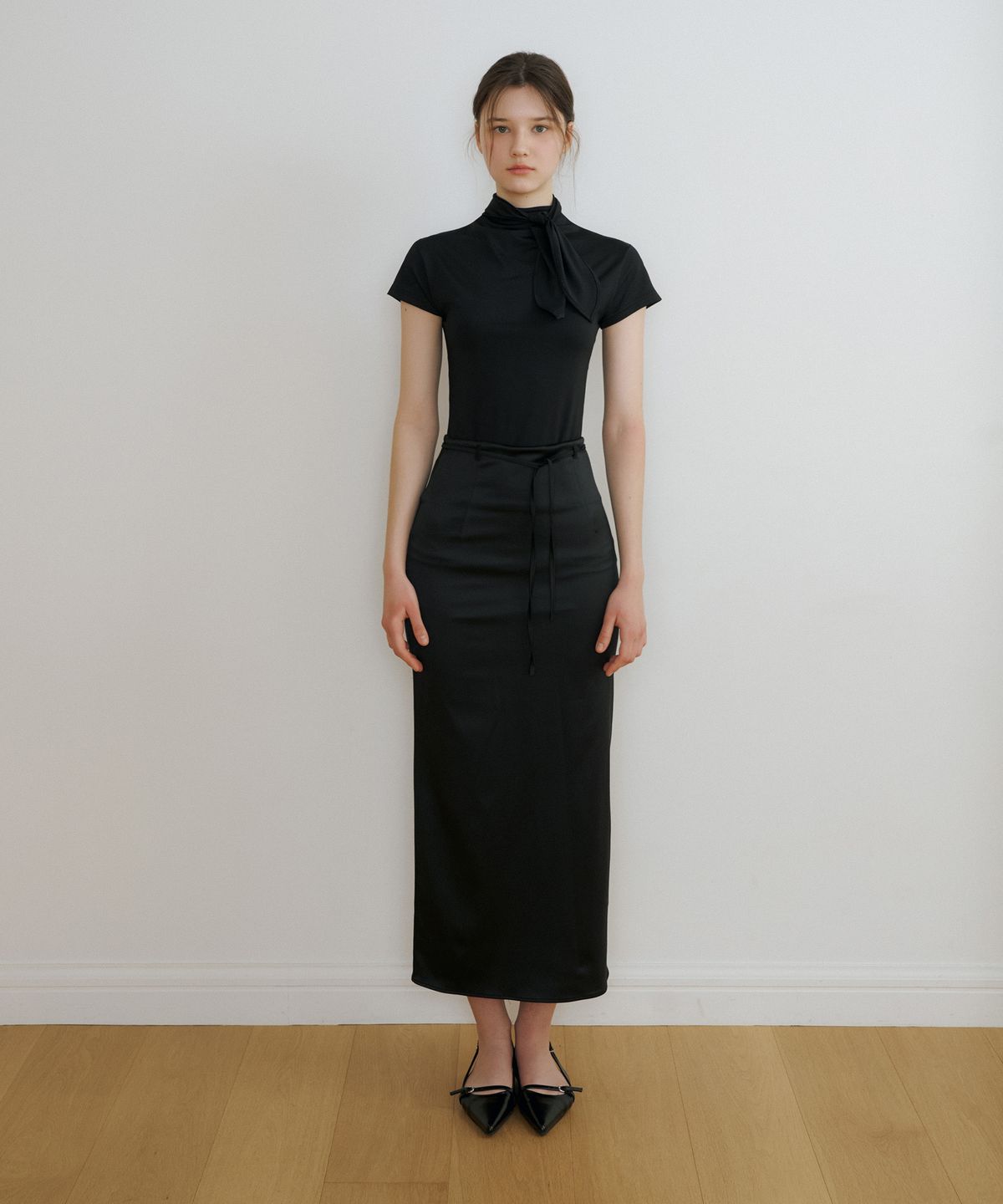 리올그(REORG) CE SATIN STRING SKIRT BLACK