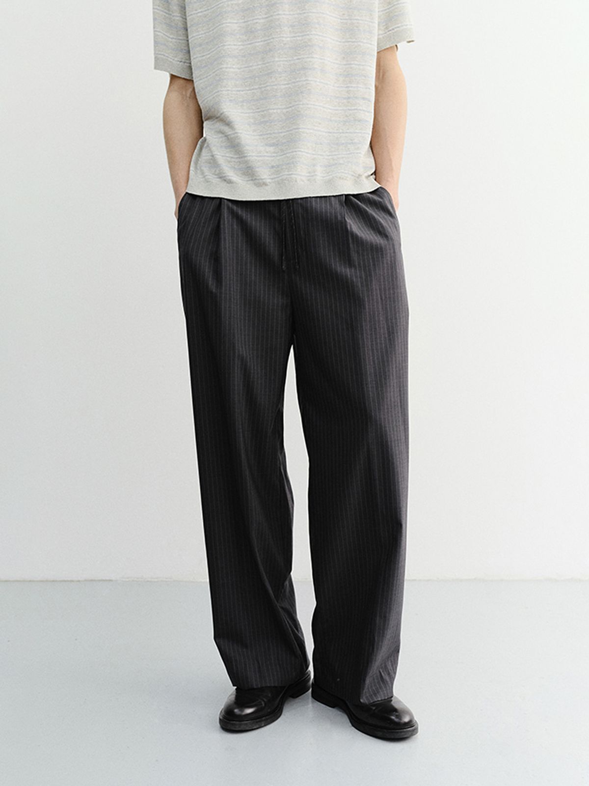 던스트 포 맨(DUNST FOR MEN) LOUNGE WOOL SLACKS_UDPA6B321_GREY STRIPE