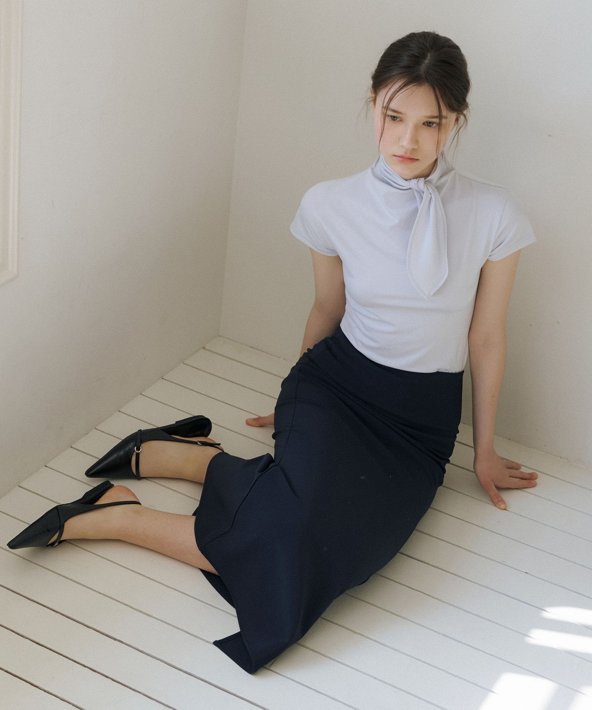 리올그(REORG) CE UNBALANCED MERMAID SKIRT NAVY