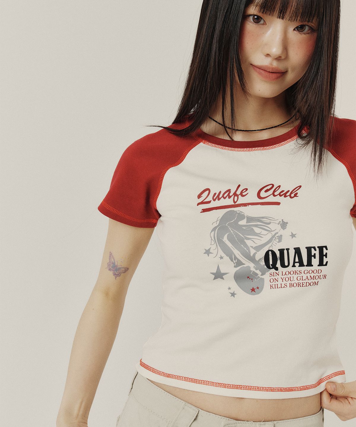 꾸아페(QUAFE) RAGLAN GRAPHIC SLIM T-SHIRT_2color