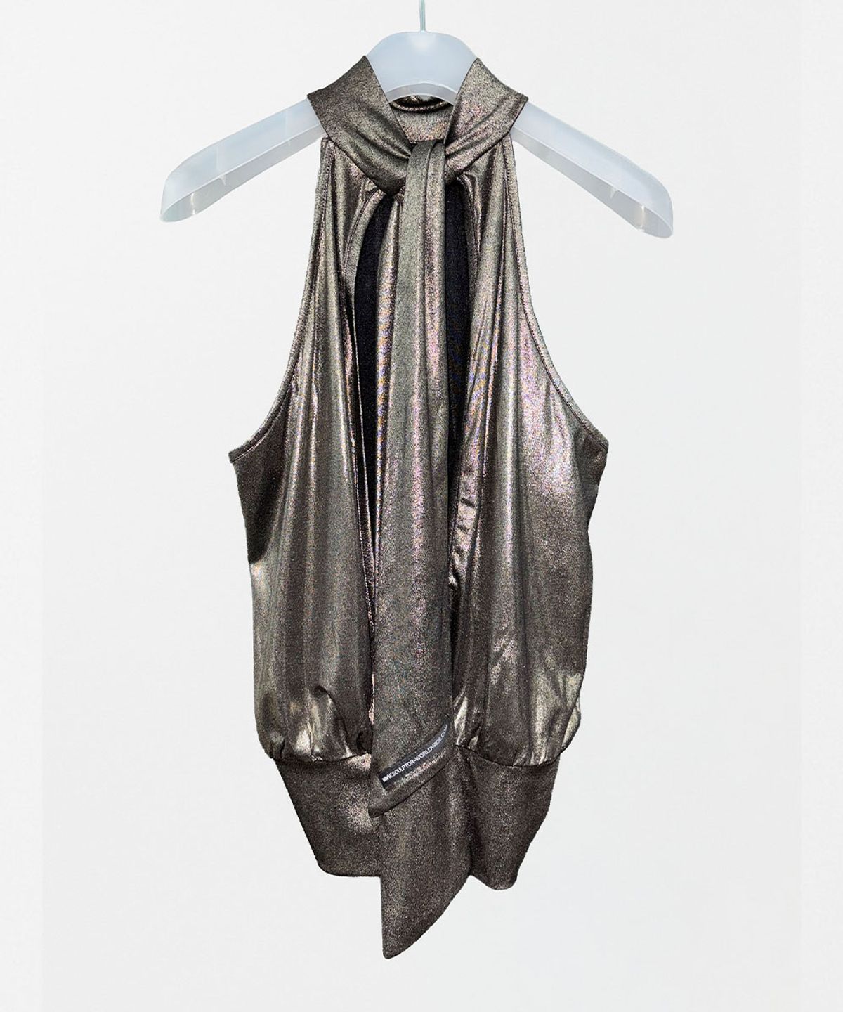 스컬프터(SCULPTOR) Metallic High-Neck Halter Top Gun Metal
