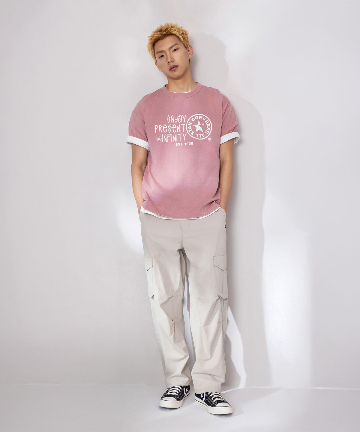 컨버스(CONVERSE) 버비지 로고 워시드 루즈 핏 티셔츠 라일락 UCJ755-PCG