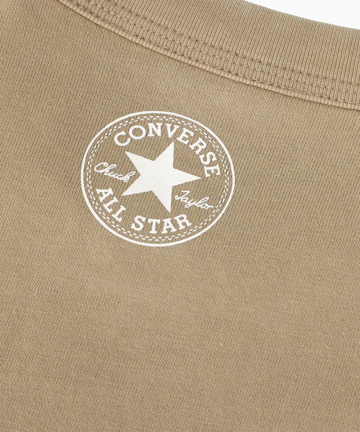 컨버스(CONVERSE) 버비지 로고 워시드 루즈 핏 티셔츠 노마드 카키 UCJ755-X63