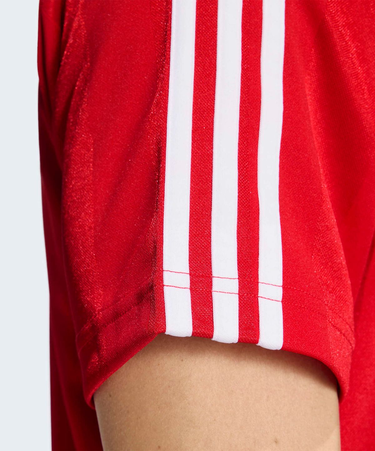 아디다스(ADIDAS) 아카이브 칼라 엔지니어드 져지 - 레드 / KE3583