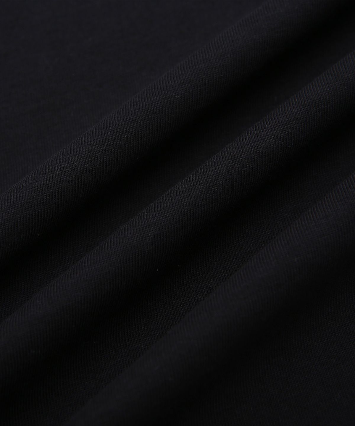 돌핀웨이브어패럴(DOLPHIN WAVE APPAREL) 돌핀 자수 로고 반팔 티셔츠 블랙
