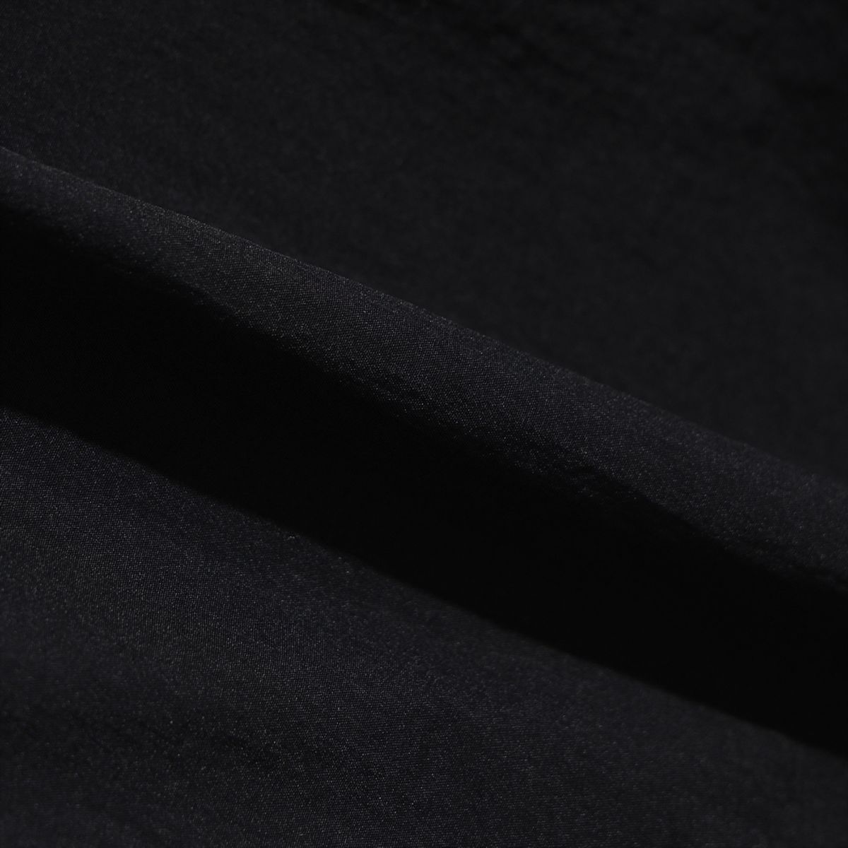 디오디(DOD) 여성) 에센셜 타슬란 포켓 반바지(BLACK)