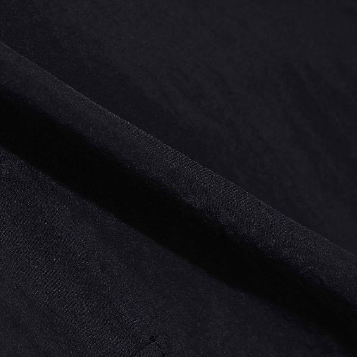 디오디(DOD) 에센셜 타슬란 포켓 반바지(BLACK)