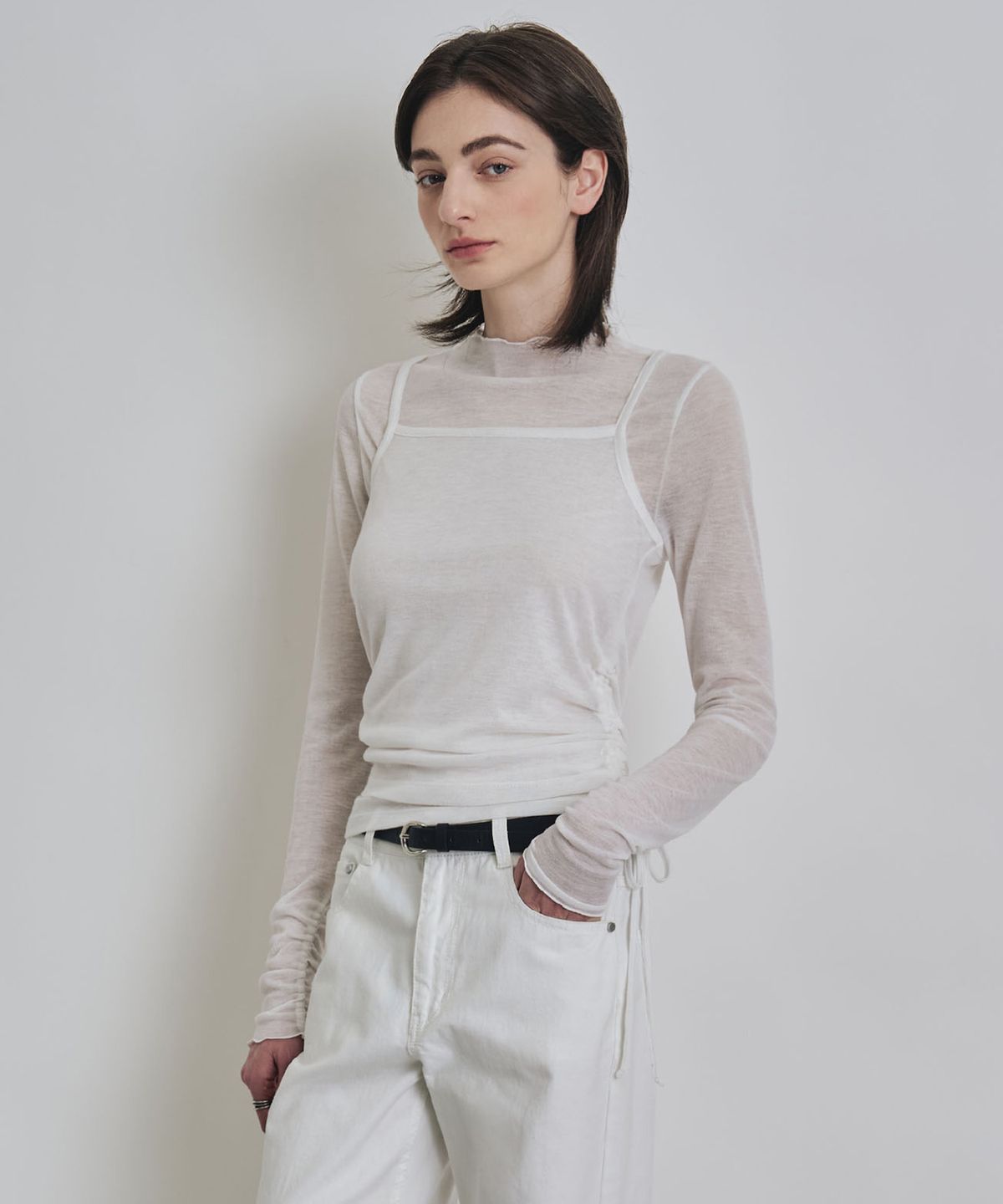 커스텀어클락 우먼(COSTUMEOCLOCK WOMAN) 시스루 레이어드 티셔츠 셋업 2 COLOR COWTS003