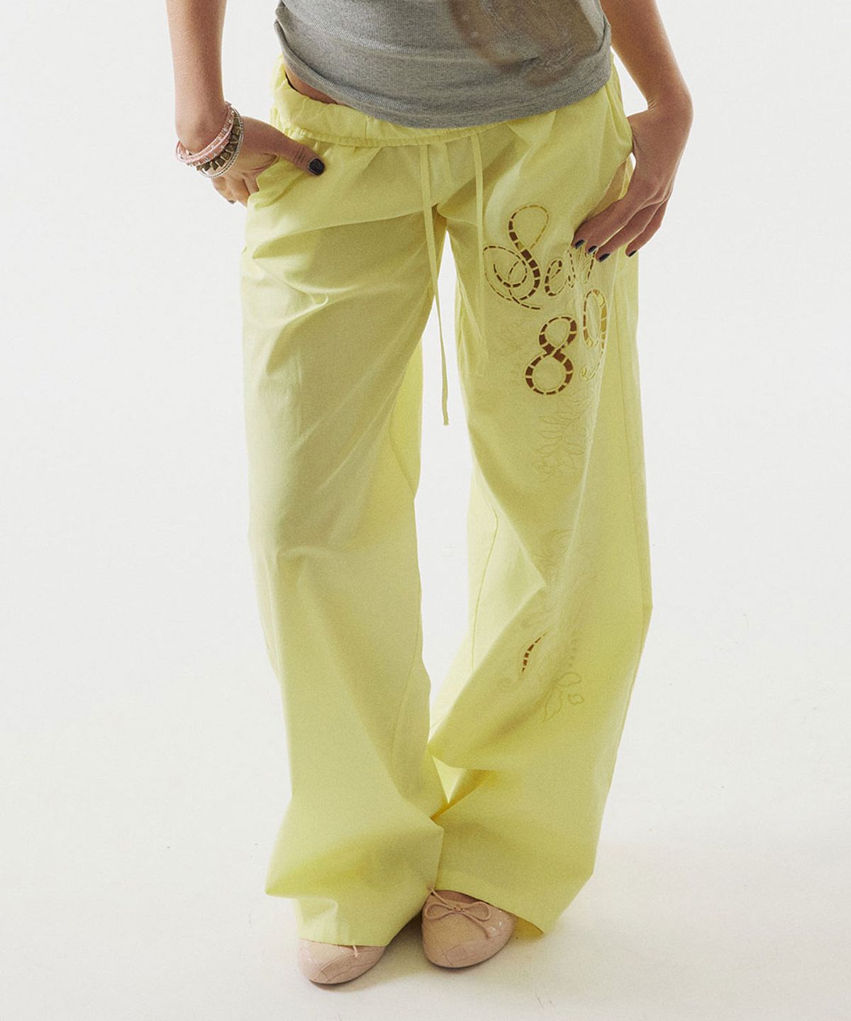스컬프터(SCULPTOR) Eyelet Embroidery Pants Neon