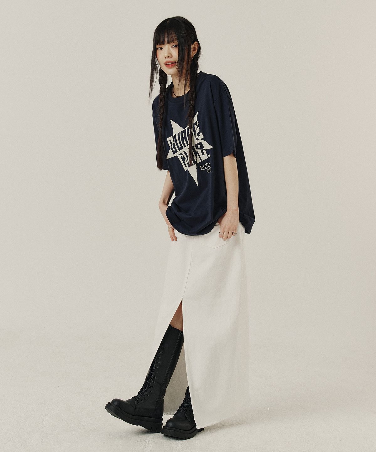 꾸아페(QUAFE) STAR OVERFIT GRAPHIC T-SHIRT_2color