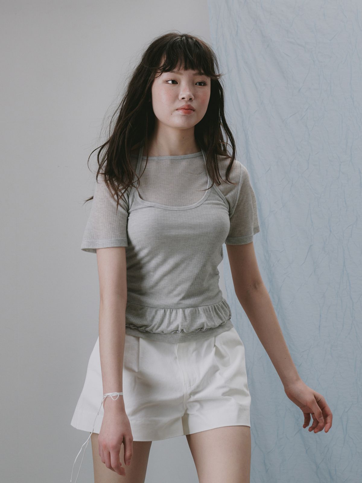 플라드주르(PLATDUJOUR) Halter neck sleeveless (Grey)