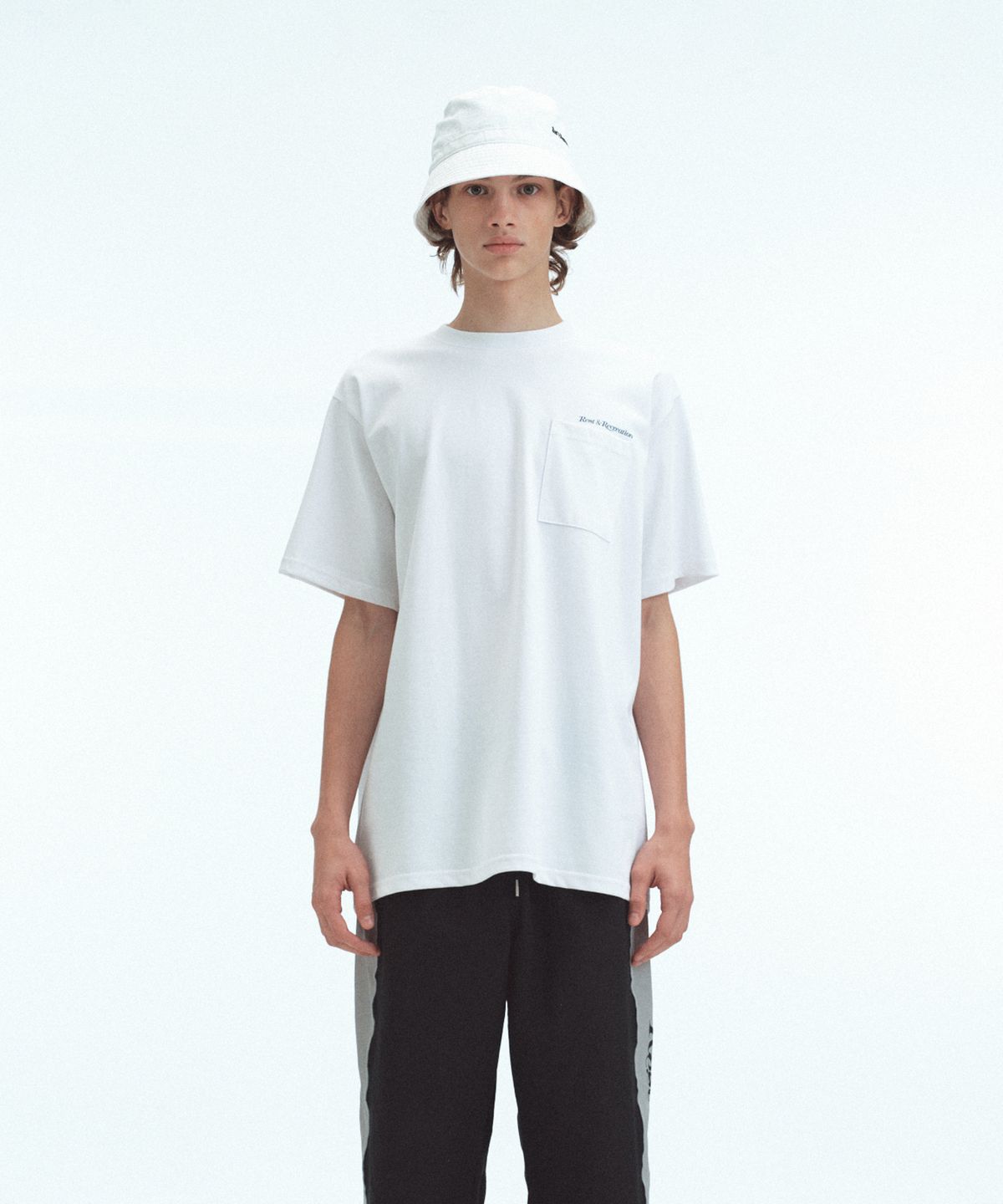 레스트앤레크레이션(REST&RECREATION) OVERSIZED POCKET T-SHIRT - WHITE