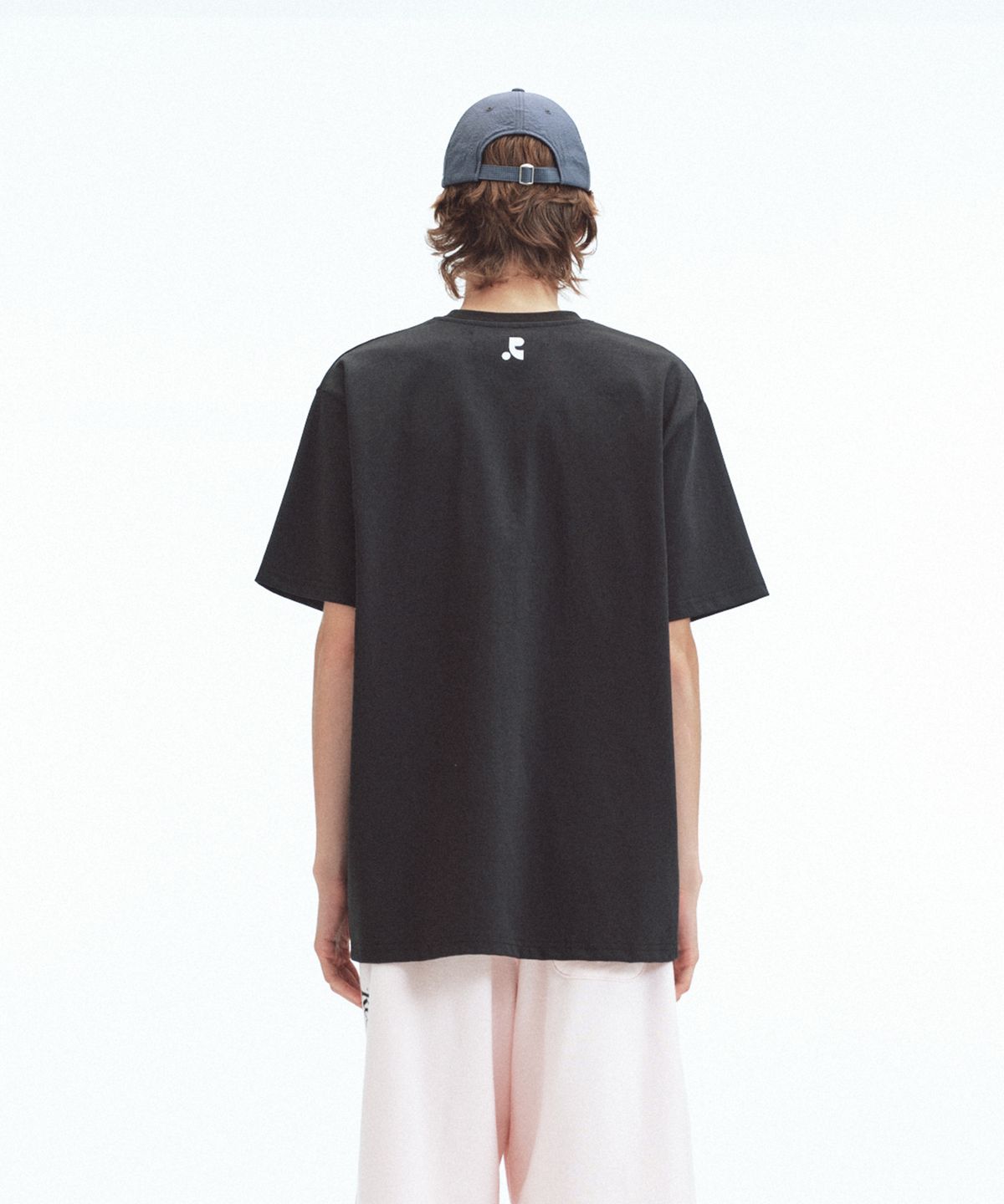 레스트앤레크레이션(REST&RECREATION) OVERSIZED POCKET T-SHIRT - BLACK