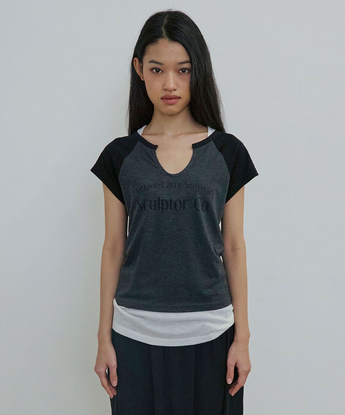 스컬프터(SCULPTOR) Archive Raglan Tee Charcoal