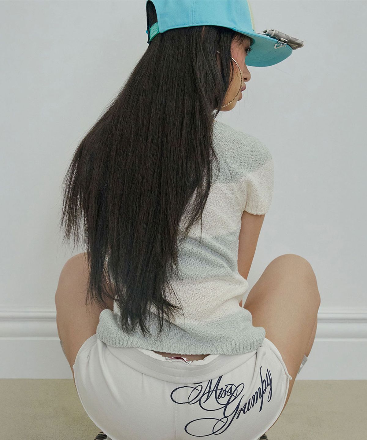 스컬프터(SCULPTOR) Miss Grumpy Shorts Dirty White