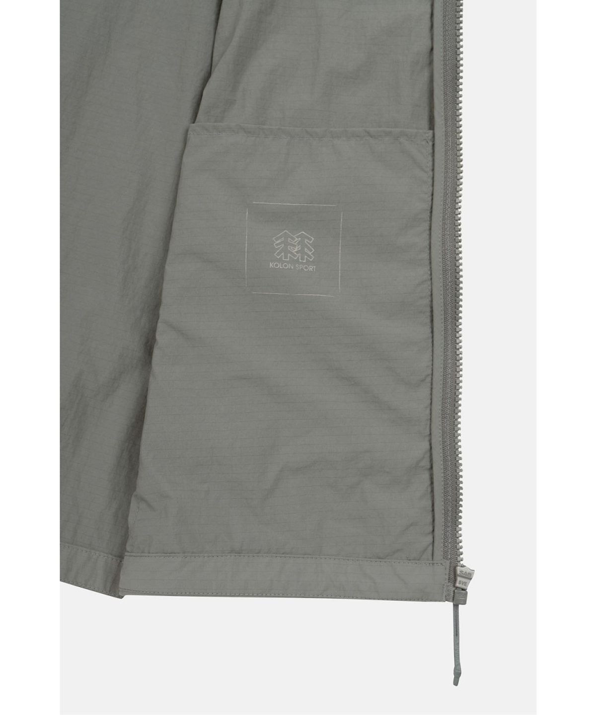 코오롱스포츠(KOLON SPORT) 남성 방풍 스탠드넥 베스트 JWVAX26311KGY