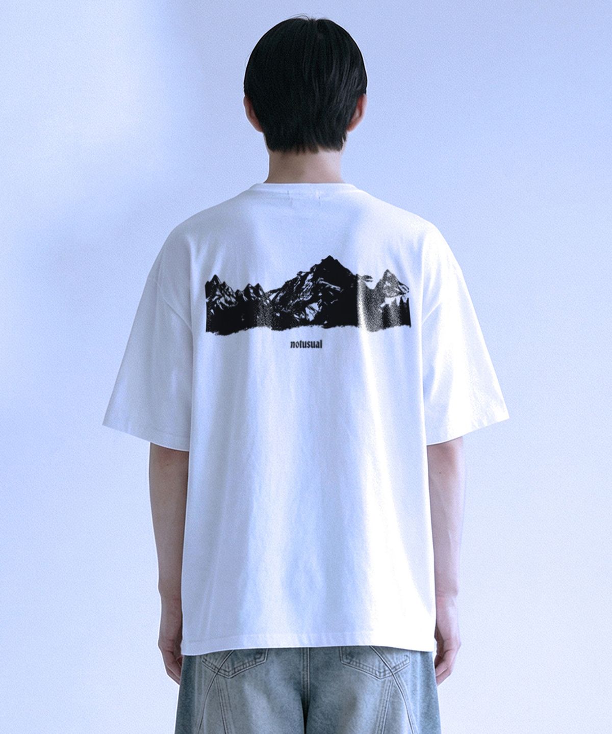 낫유즈얼(NOTUSUAL) 마운틴실루엣 오버핏 반팔티 4color