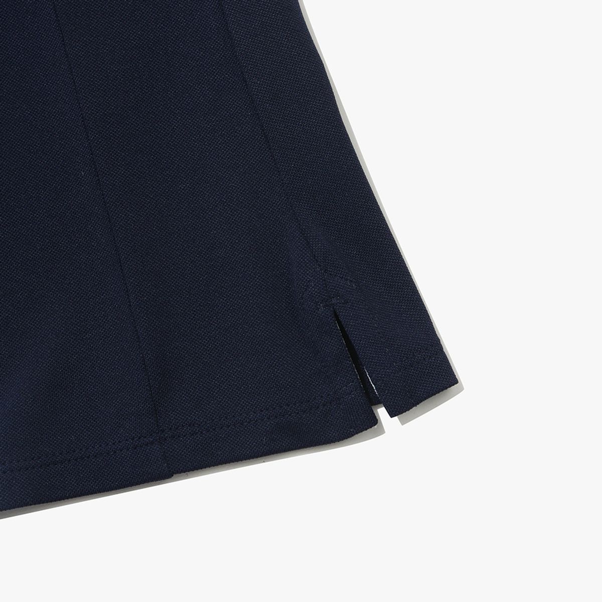 디아도라(diadora) 클래식 테니스 PK 슬리브리스 우먼 NAVY