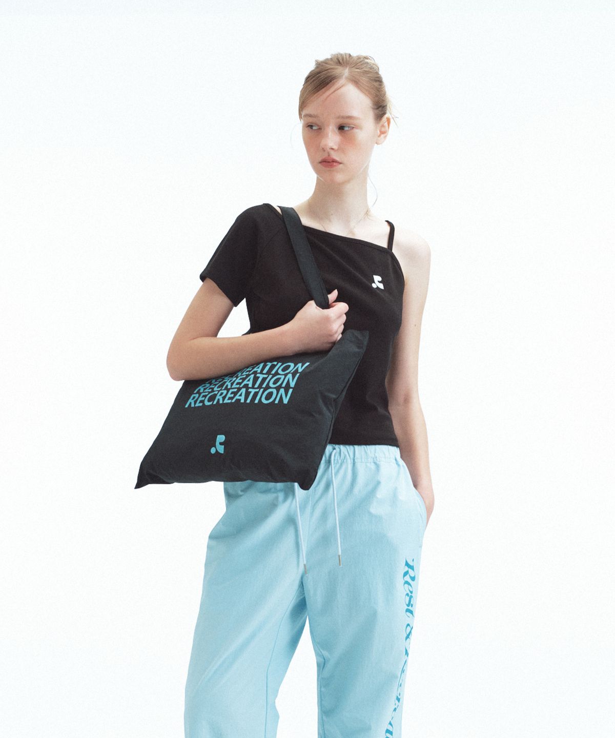 레스트앤레크레이션(REST&RECREATION) NYLON SHOULDER BAG - BLACK