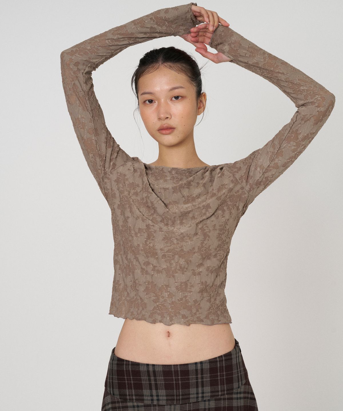 떨스티클럽(THIRSTYCLUB) Cloudy see through t - Beige