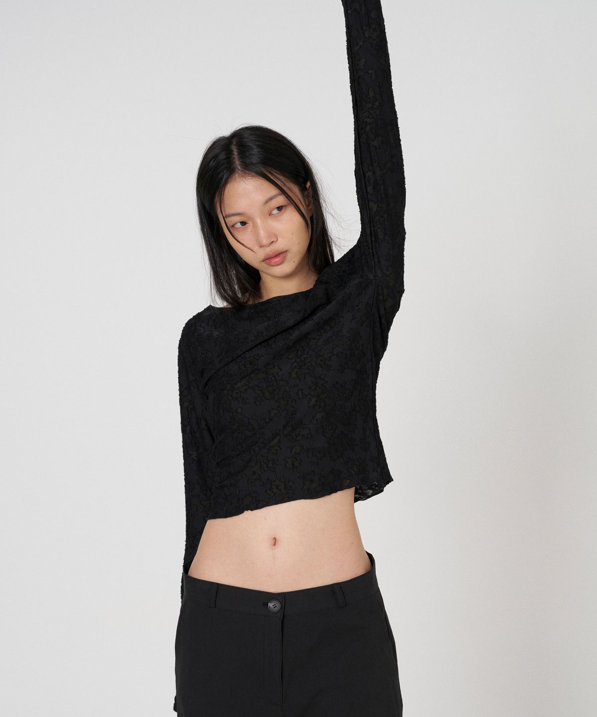 떨스티클럽(THIRSTYCLUB) Cloudy see through t - Black