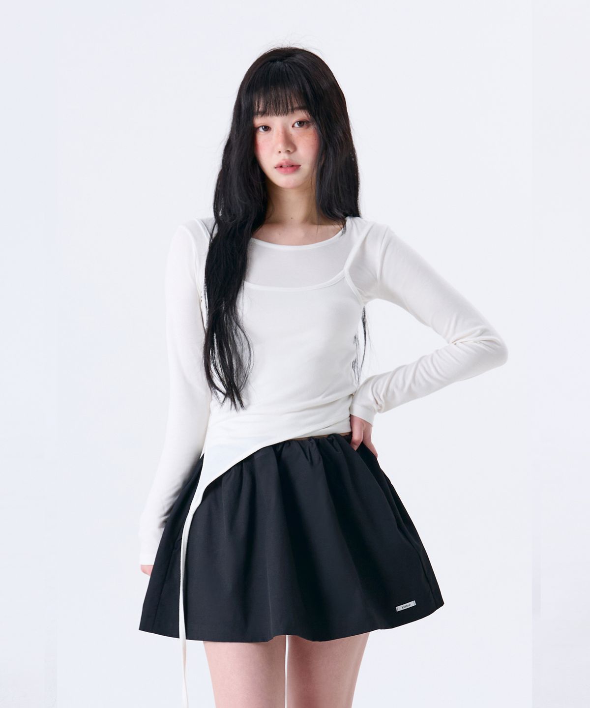 키쇼르(KISHOR) 셔링 미니 스커트_블랙