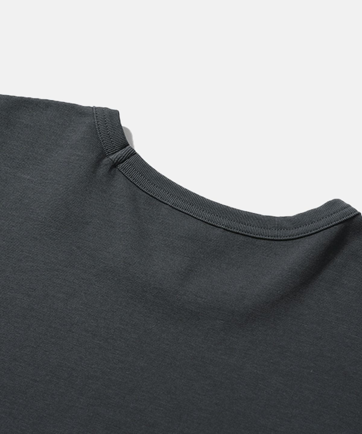 모이프(MOIF) [SS26] ACROSTIC POEM H/S TEE / CHARCOAL