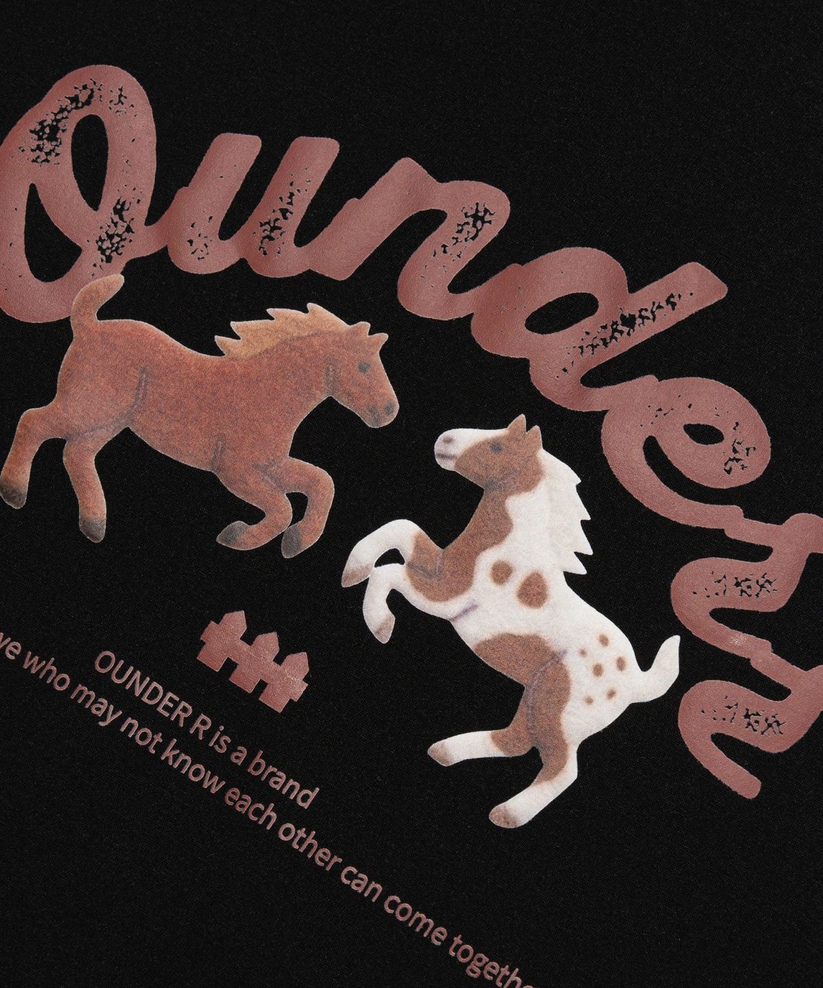 오언더알(OUNDERR) HORSE COOKIE 반팔 티셔츠 (블랙)