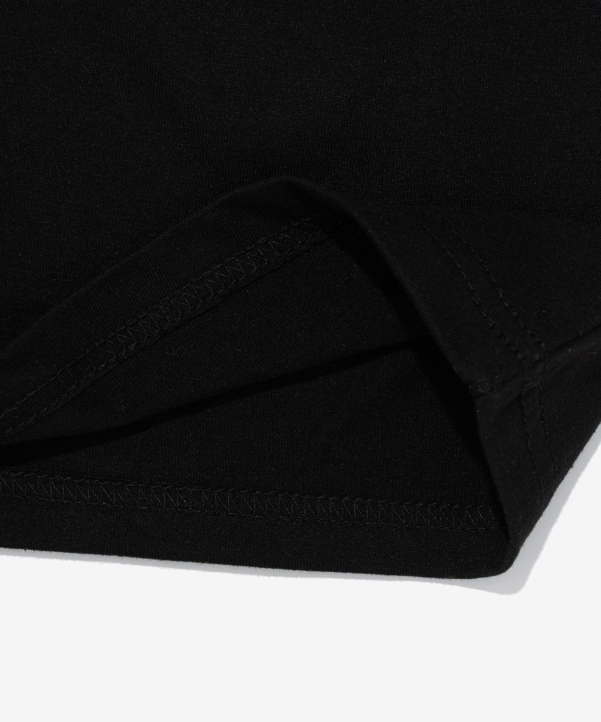 서울어패럴(SEOUL APPAREL) 볼드 레터링 로고 반팔 티셔츠 (블랙)