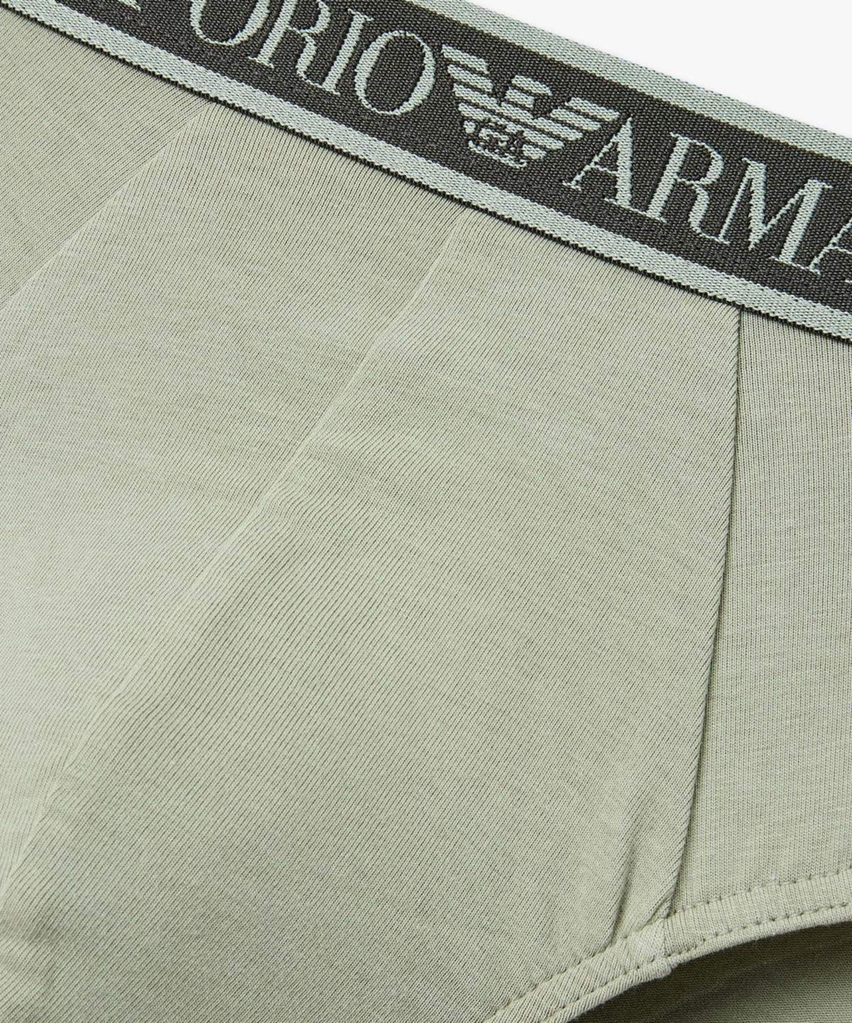 엠포리오 아르마니 언더웨어(EMPORIO ARMANI UNDERWEAR) 남성 라인 트림 배색 로고 프리프_라이트 카키 08M6111316