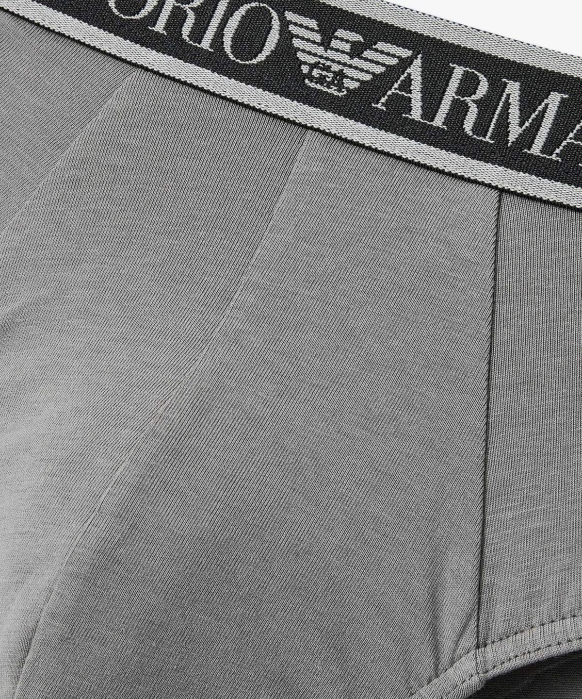 엠포리오 아르마니 언더웨어(EMPORIO ARMANI UNDERWEAR) 남성 투톤 자카드 로고 브리프_다크 그레이 08M6111311