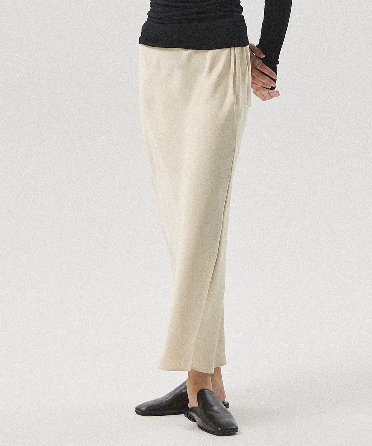 아흐레(AHRE) Liera Satin Tie Long Skirt_CREAM