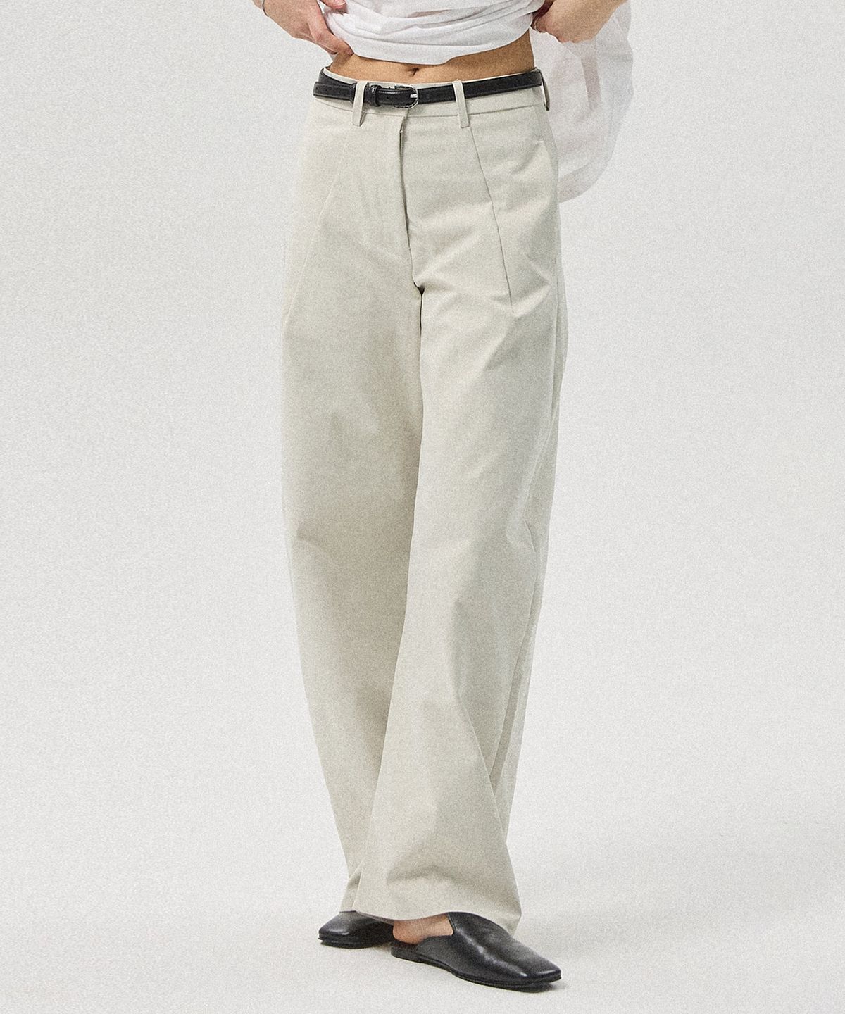 아흐레(AHRE) Vorn Curved Tuck Chino Pants_LIGHT GREY [기장선택]