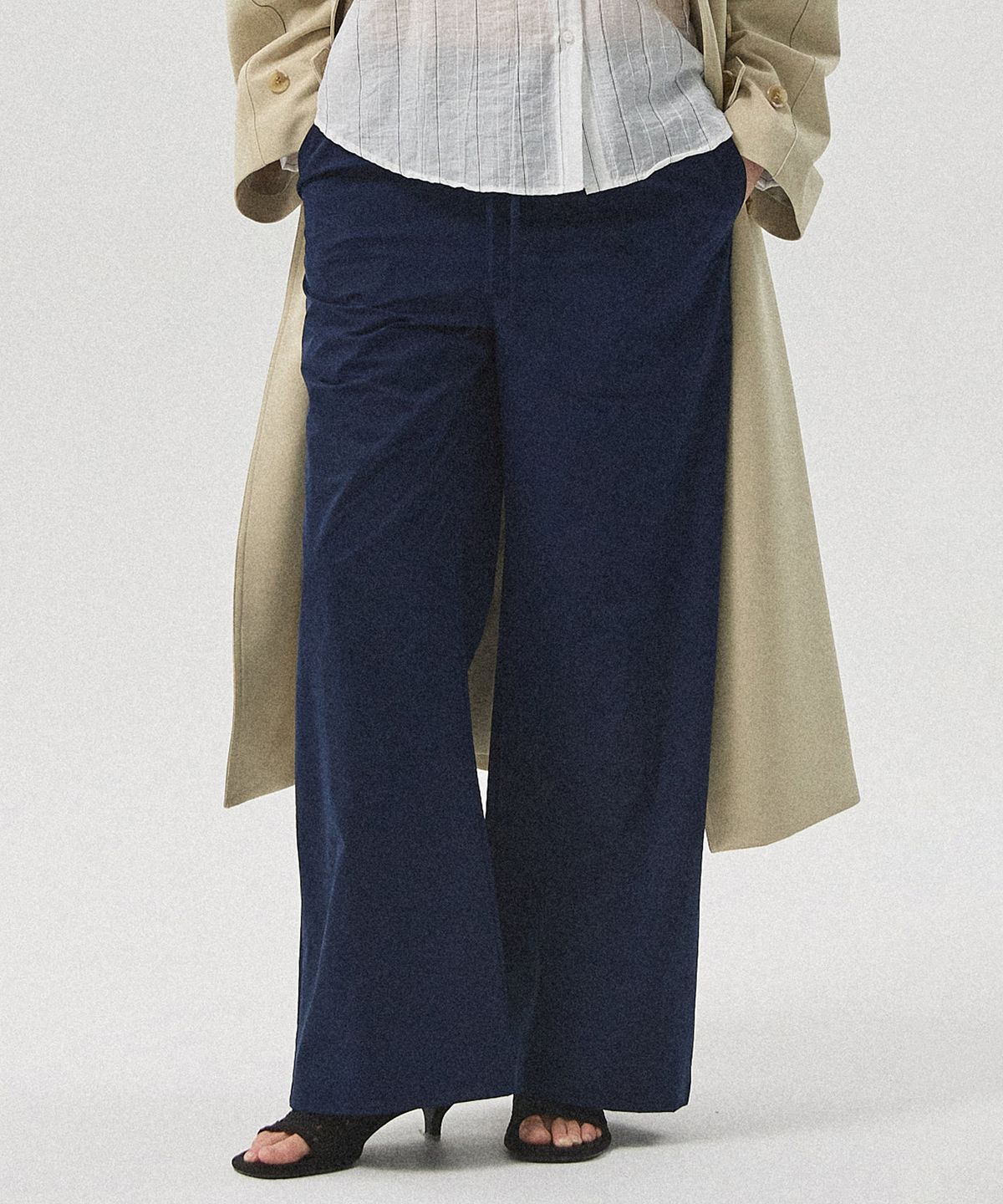 아흐레(AHRE) Ciro Cotton-Touch Banding Wide Straight Pants_NAVY