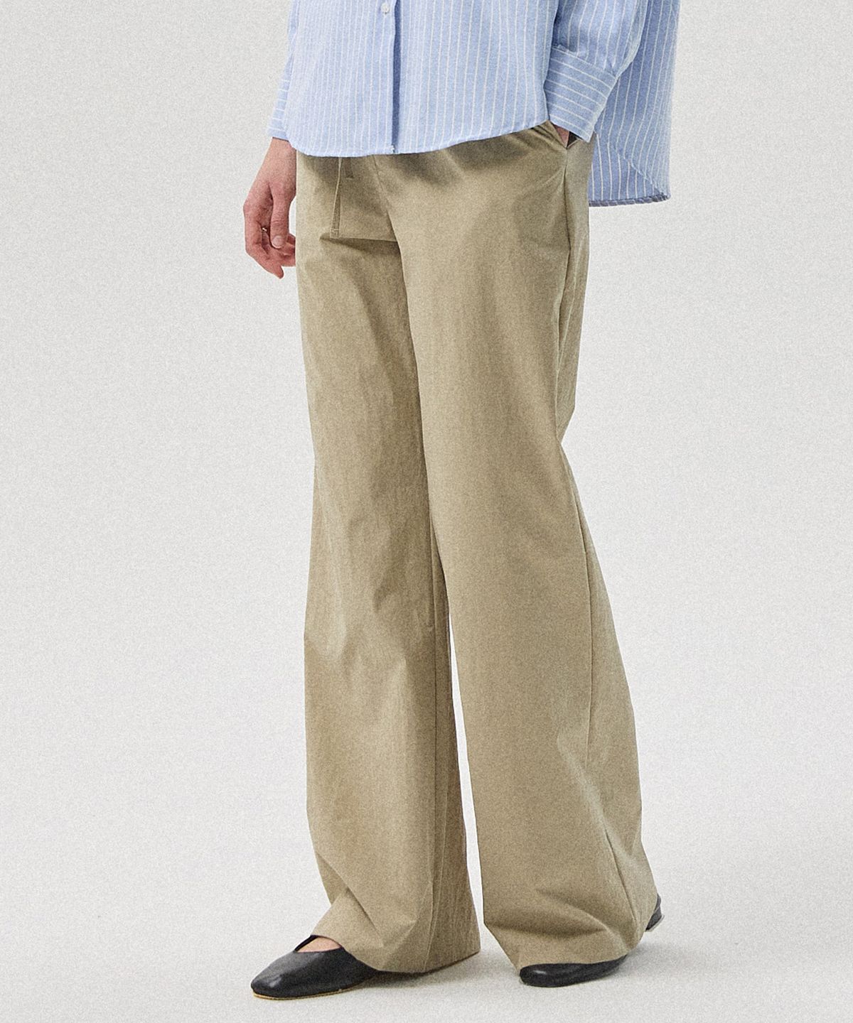아흐레(AHRE) Ciro Cotton-Touch Banding Wide Straight Pants_BEIGE