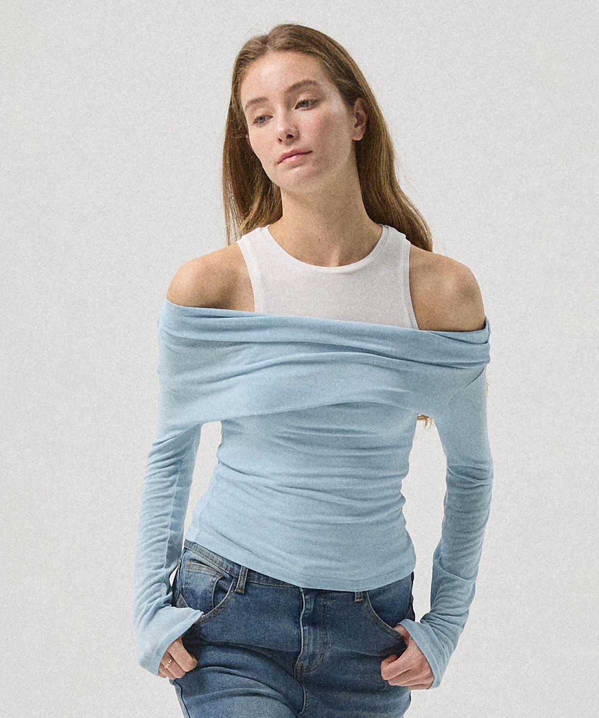 아흐레(AHRE) Nera Layered Off-Shoulder Sleeveless Tank_BLUE