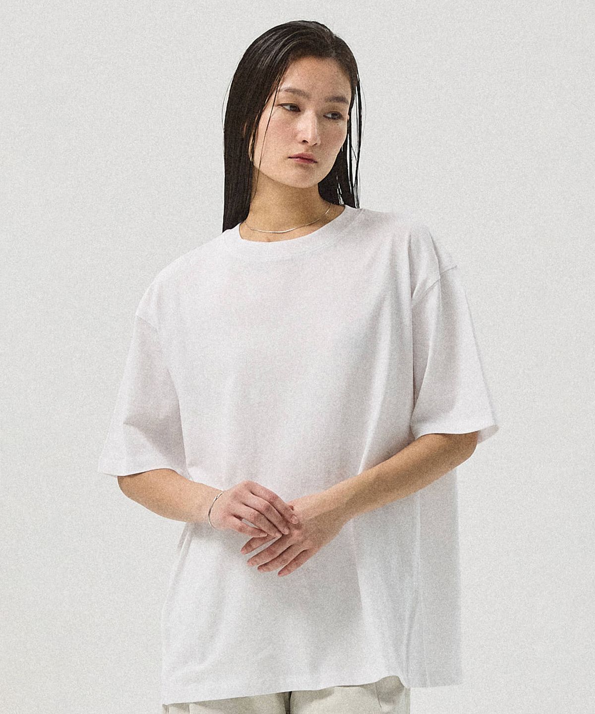 아흐레(AHRE) Airo Soft Cotton Oversized Drop-Shoulder T-Shirt_WHITE