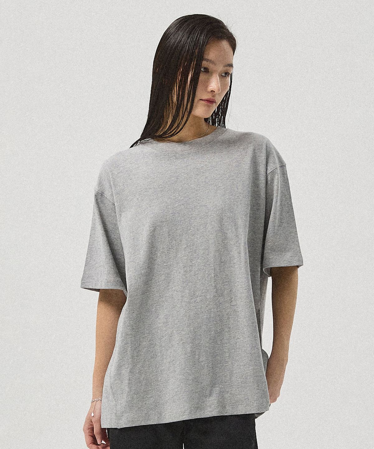 아흐레(AHRE) Airo Soft Cotton Oversized Drop-Shoulder T-Shirt_GREY