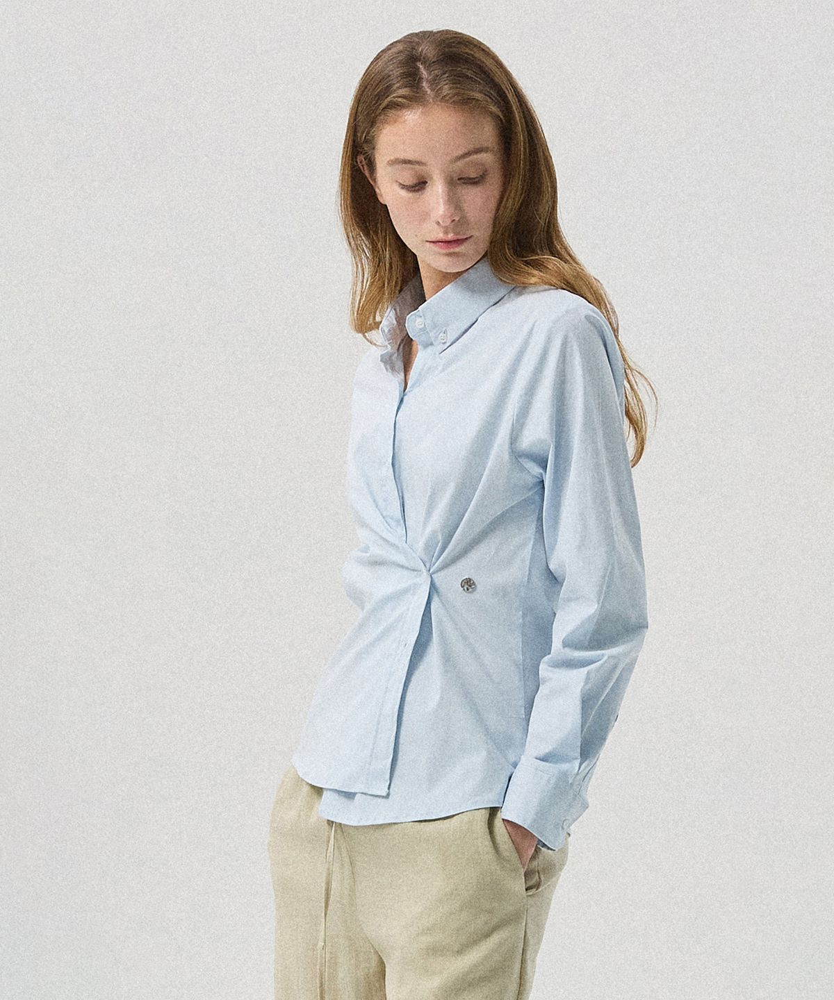 아흐레(AHRE) Mael Two-Way Cotton Span Twist Shirt_LIGHT BLUE