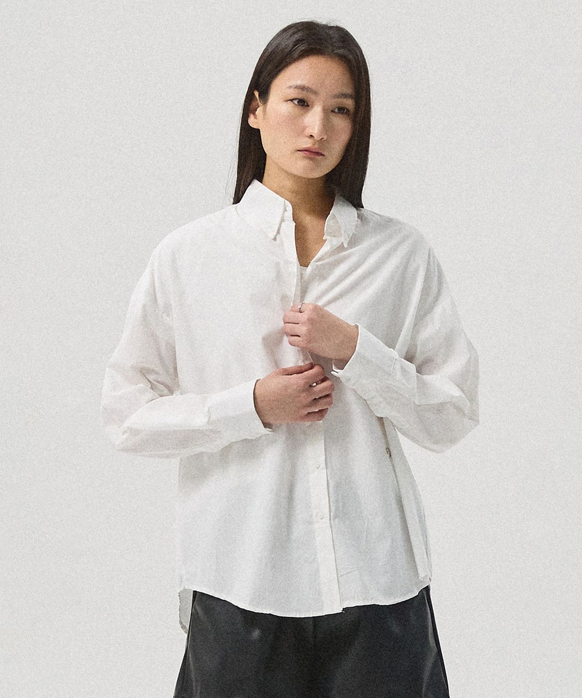 아흐레(AHRE) Noe Air Cotton Oversized Shirt_WHITE