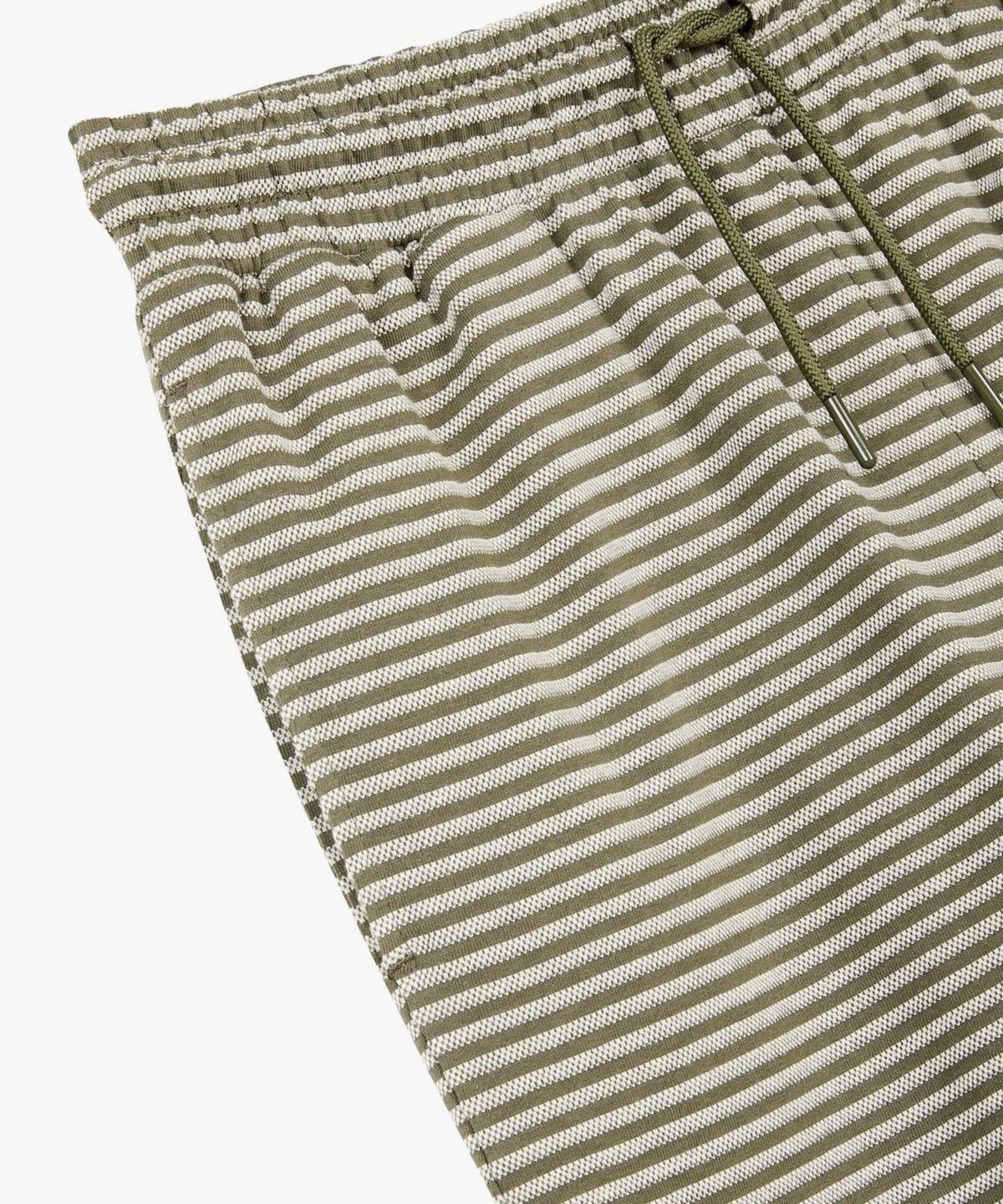 엠포리오 아르마니 언더웨어(EMPORIO ARMANI UNDERWEAR) 남성 스트라이프 비치웨어 쇼츠_카키 0816121171