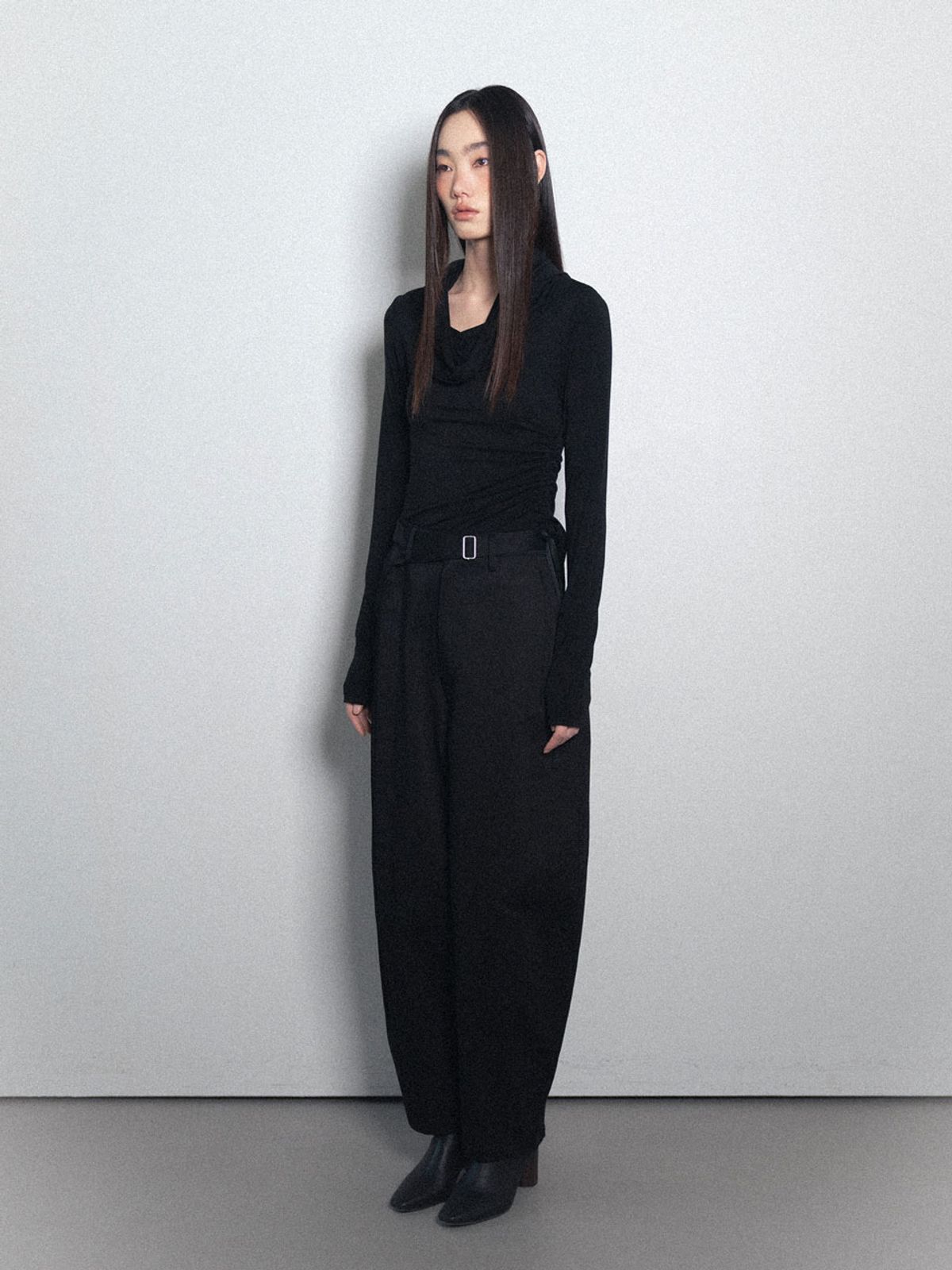 비수스(VISUS) Cotton Belted Pants_Black