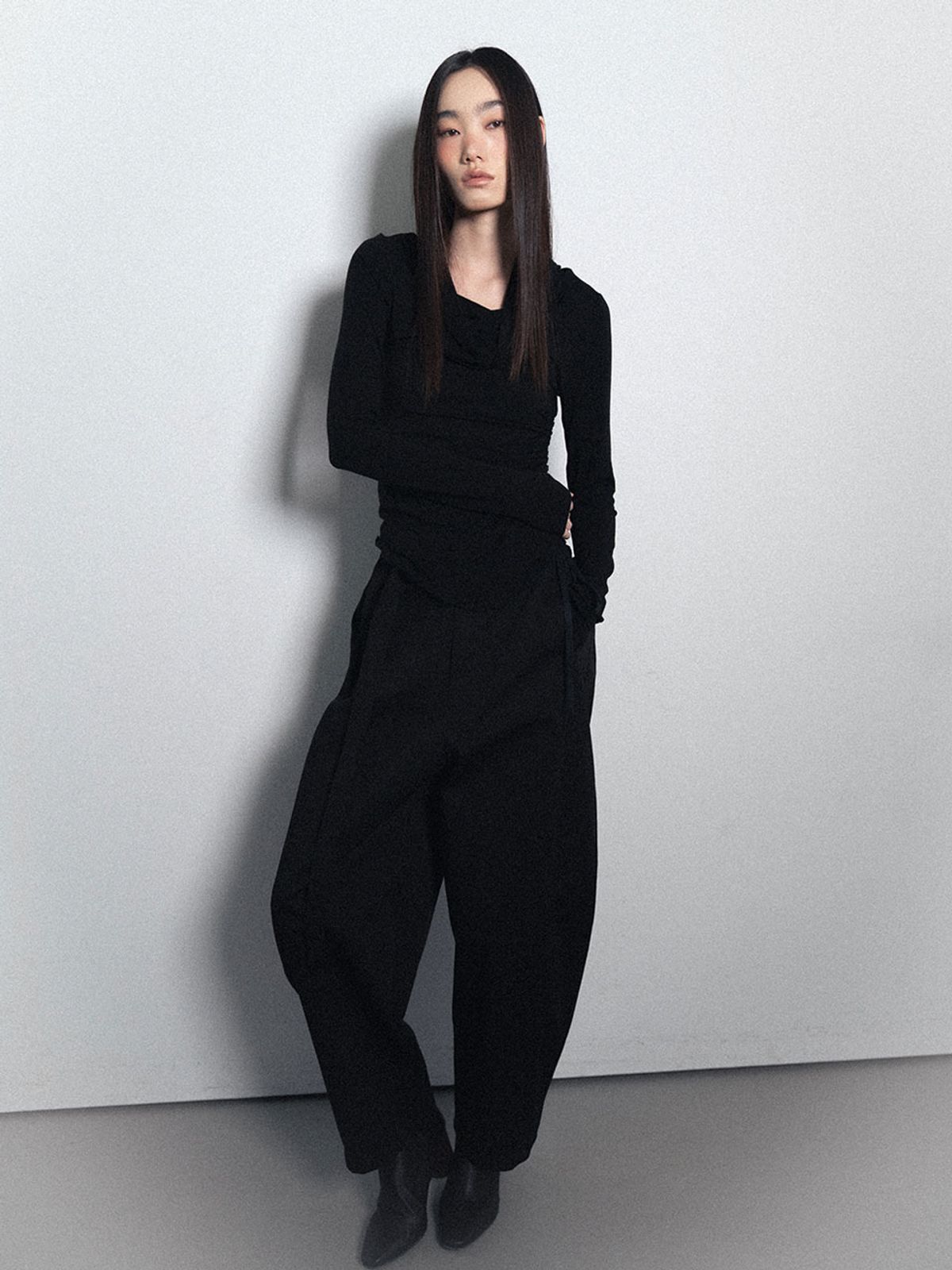 비수스(VISUS) Cotton Belted Pants_Black