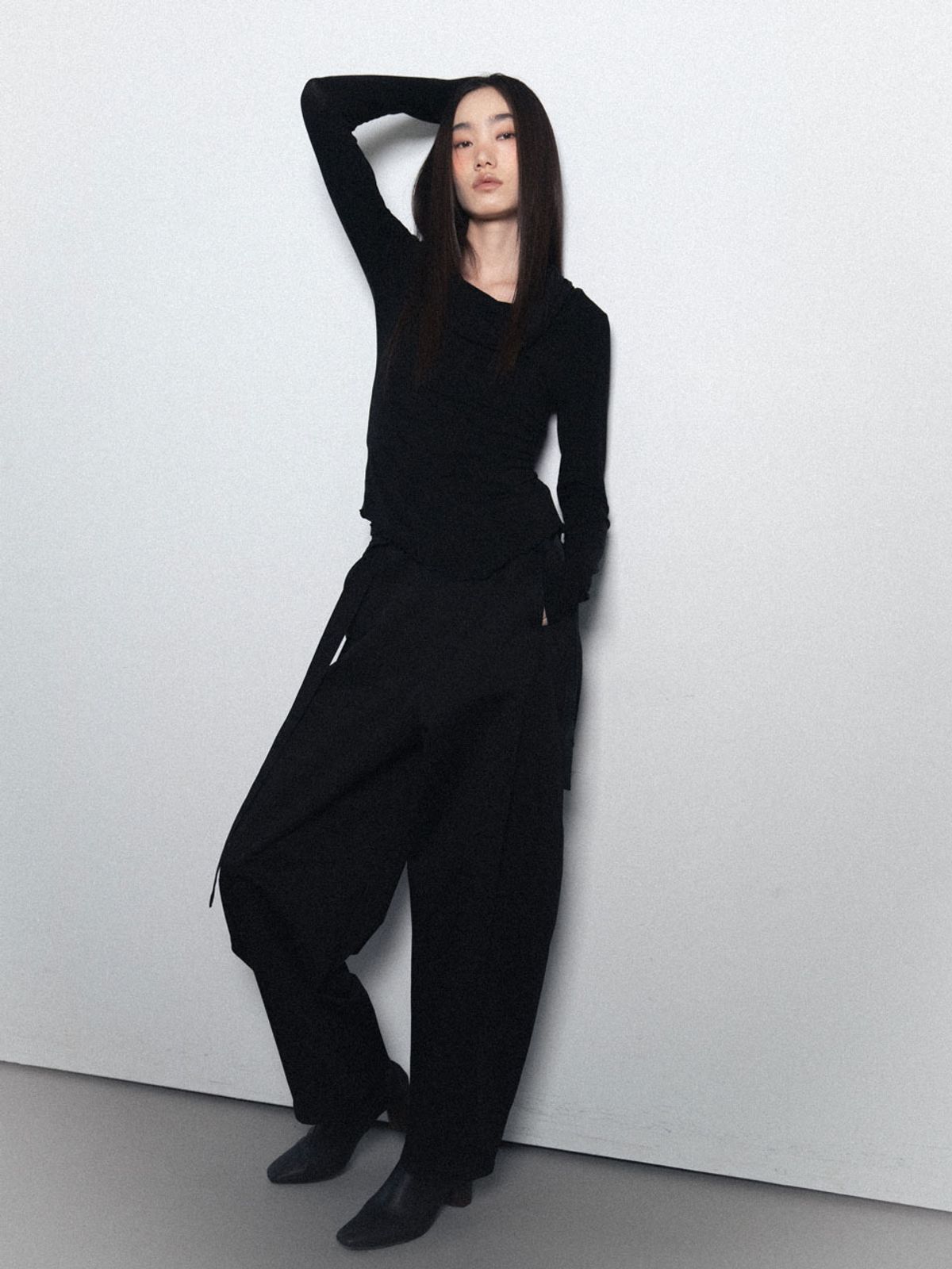 비수스(VISUS) Cotton Belted Pants_Black