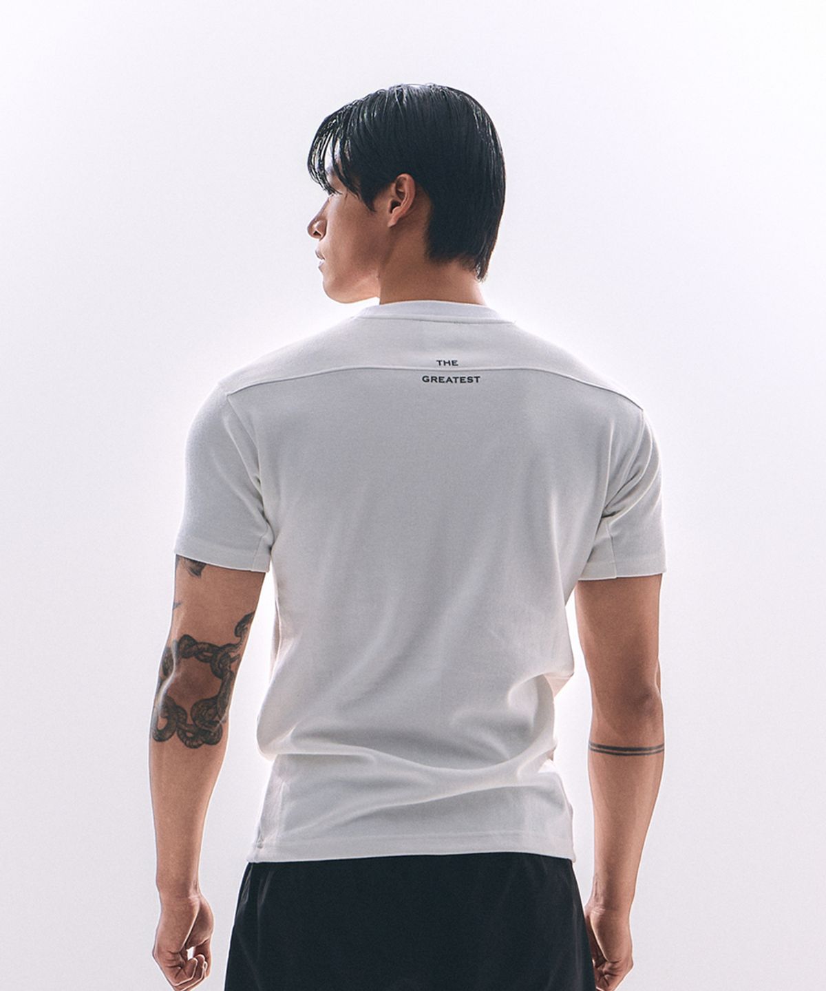 웨이든(WAYDN) [ALI] THE GREATEST 머슬핏 숏 슬리브 화이트