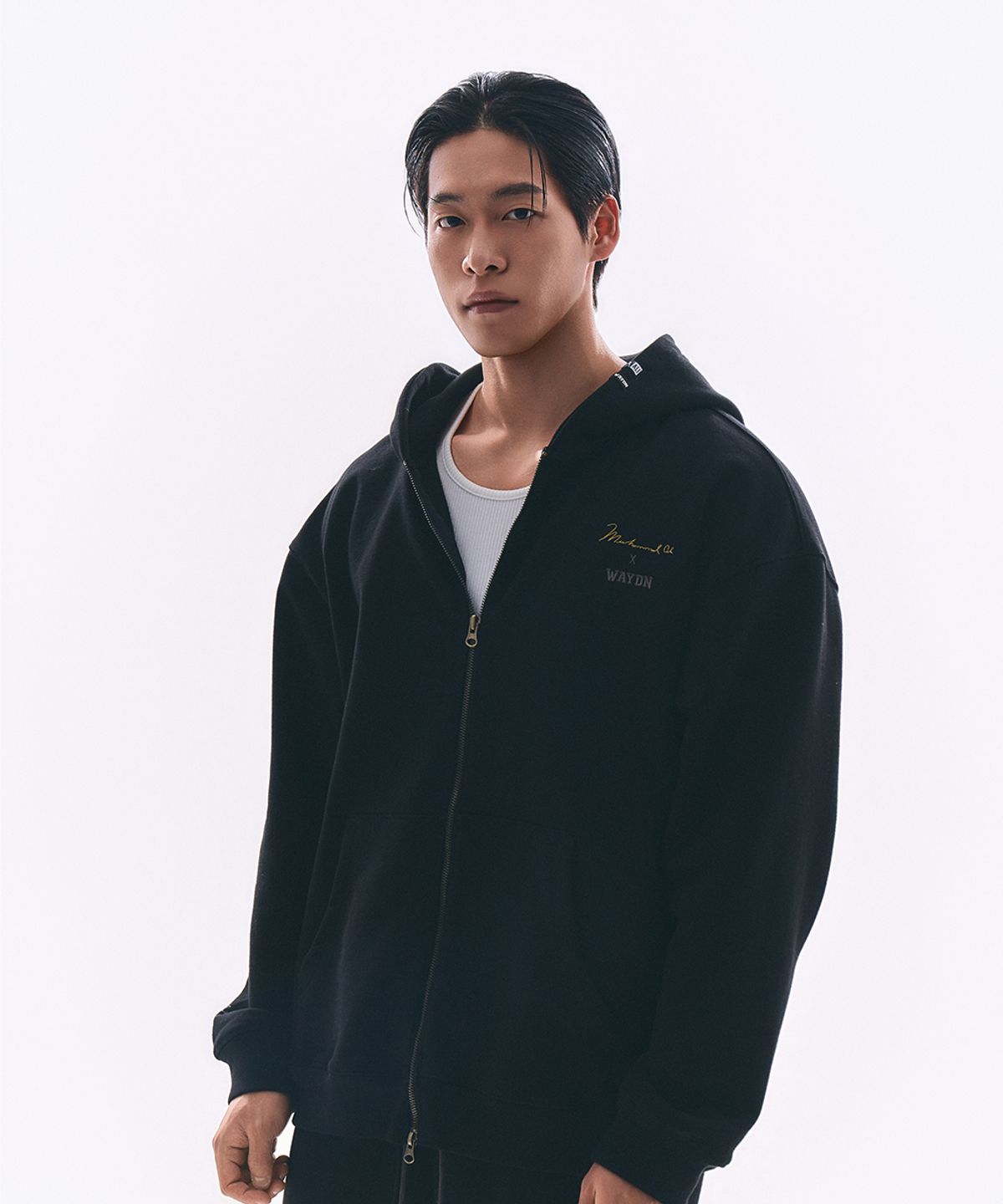 웨이든(WAYDN) [ALI] THE GREATEST 오버핏 후드집업 블랙