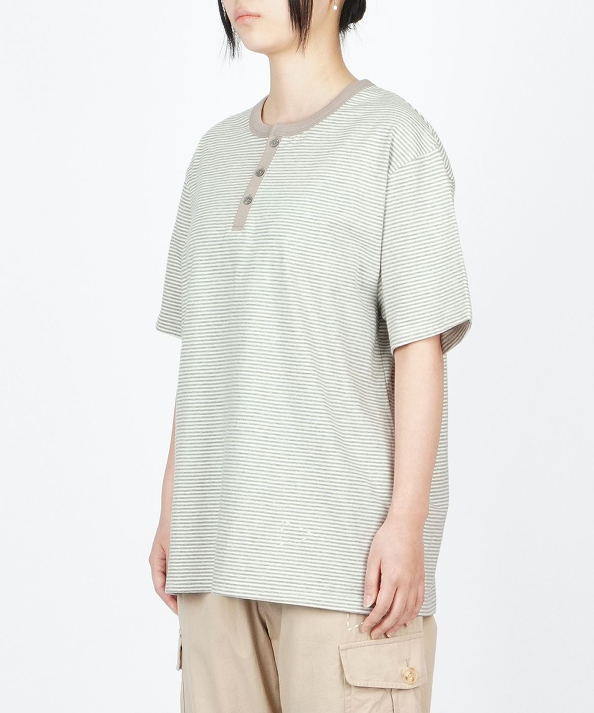 써넥트(SUNNECT) ST Henley Neck Tee - Oatmeal