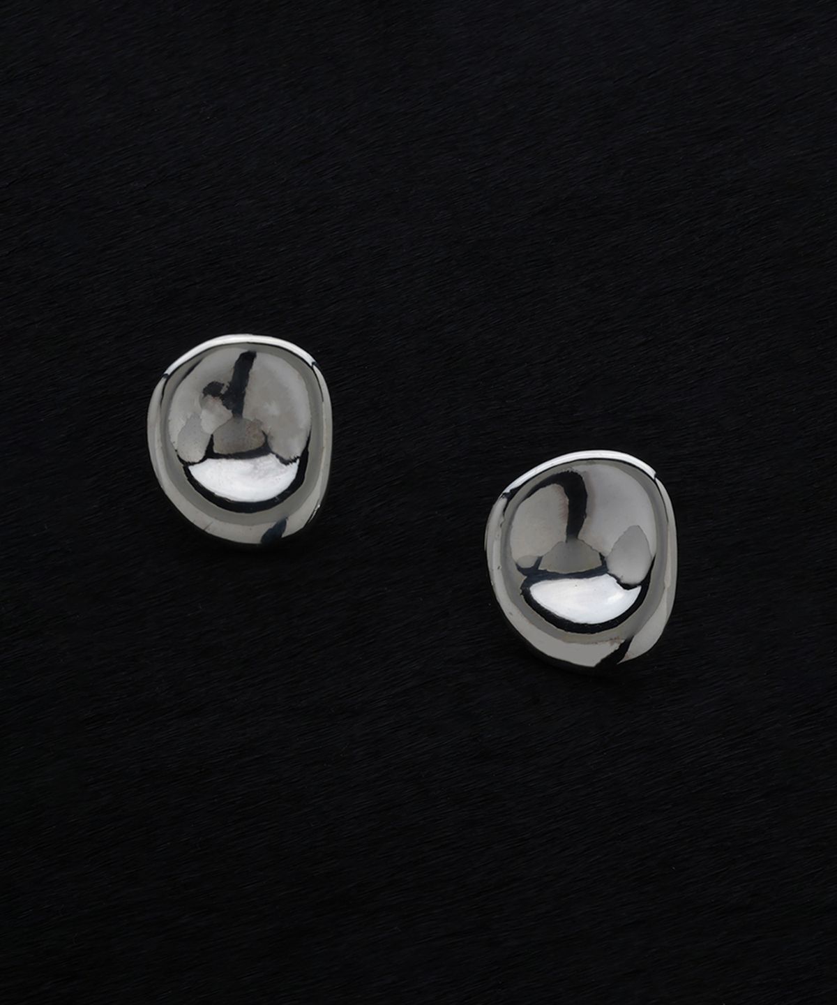 모헤르(MOHR) Pebble Earrings